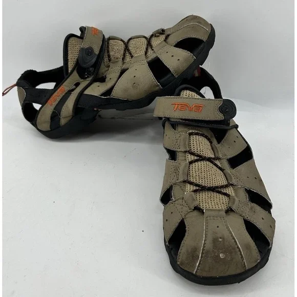 Teva Deacon Closed Toe Hiking Sandals Beige Leather Men's Size 9‎
