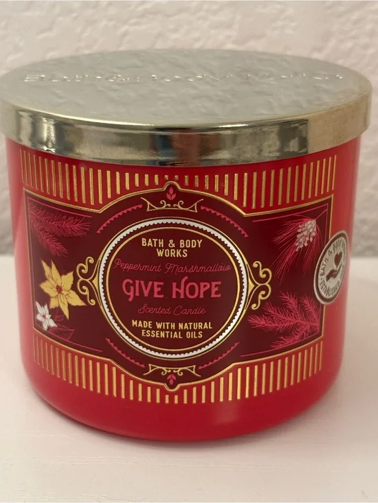 Bath & Body Works Red Give Hope Peppermint Marshmallow Candle