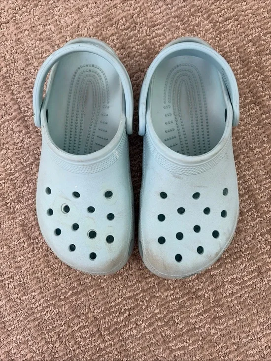 Crocs Classic Clog Light Blue Slip On Comfort Shoes mens 5 womens 7