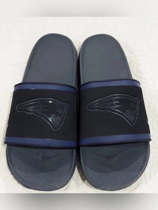 Nike Offcourt (NFL New England Patriots) Men’s Slide Size 14