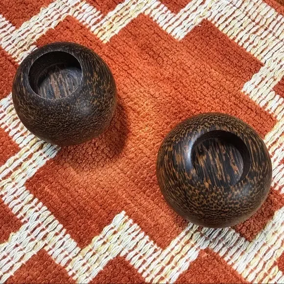 Rustic‎ chic distressed brown wood round candle holders