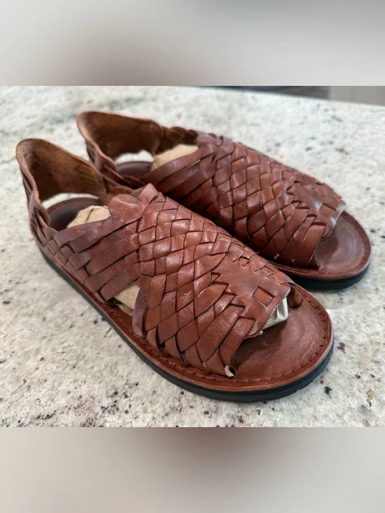 Brand X Huaraches Men's Woven Leather Sandals - Brown