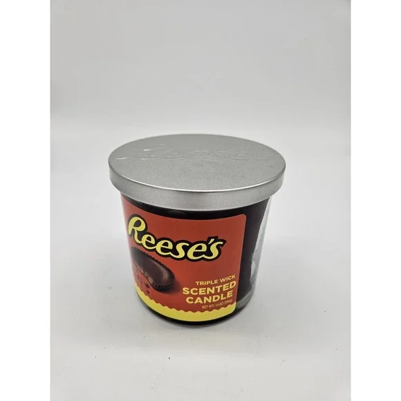 Reese's‎ Peanut Butter Cup Candy Scented Candle 14 Oz - Hershey - Brand New