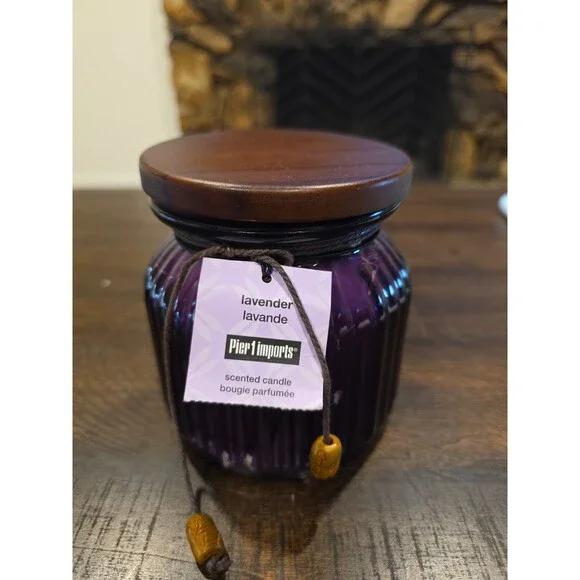 Pier 1 Imports Lavender Candle 2 Wick 17.9 oz Glass Jar