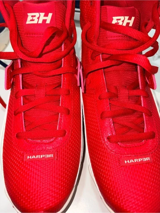 Under Armour Harper 10 RM Mid Baseball Cleats Red White Men’s Size 8 6000707 NWT