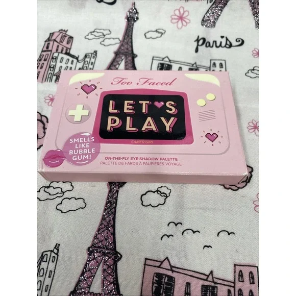 Too Faced Let's‎ Play On-The-Fly Mini Eye Shadow Palette New in Box