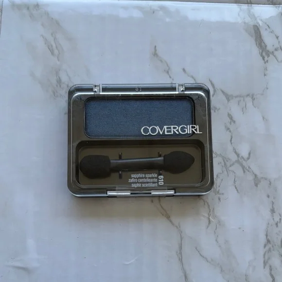 CoverGirl 610 Sapphire Sparkle Eyeshadow‎ discontinued beauty