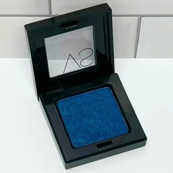 Victoria’s Secret Wanted Silky Eyeshadow