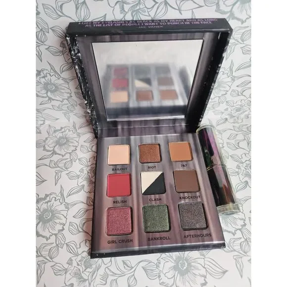 NIB Urban Decay Troublemaker Eyeshadow Palette + Travel Mascara