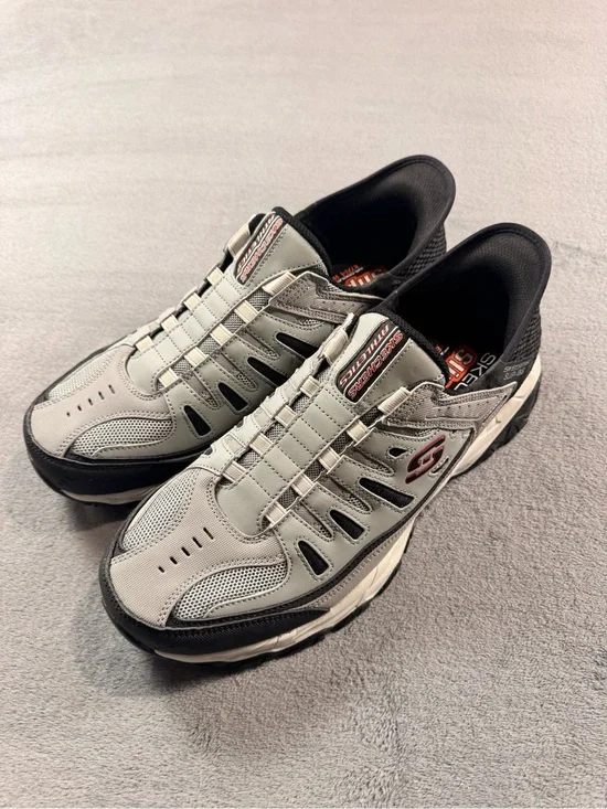 Skechers After Burn M. Fit. Men's Gray and Black Slip-Ins