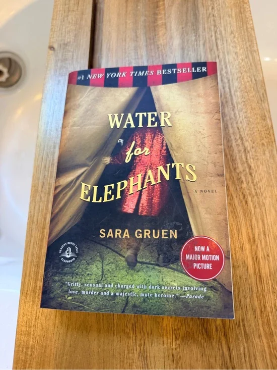 Water for Elephants Paperback – by Sara Gruen