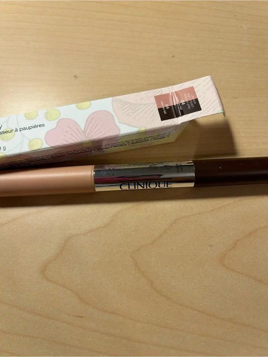 Clinique High Impact Shadow Play Shadow + Definer - 04 Cafe au Lait ~ 1.9g new