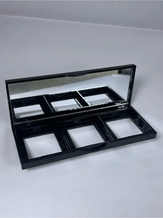 Bobbi Brown 3 Pan Empty Palette Eye Shadow Blush Eye Liner Lip W/Mirror