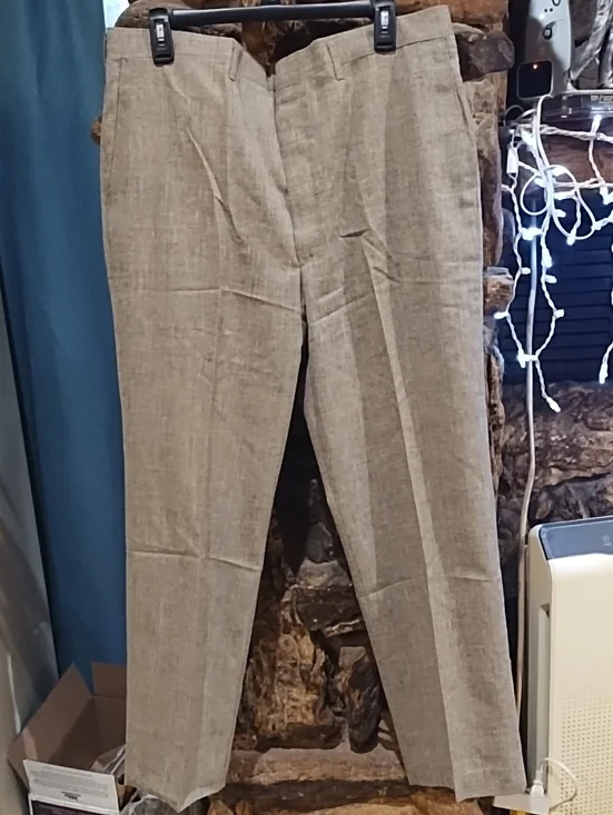 Haggar Men's Dress Pants in Light Tan