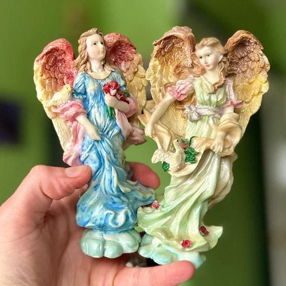 VTG Charming Faith Based Elegant Dainty Angels Figurine Set of 2 Accents