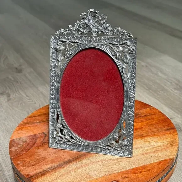 Vintage Pewter Art Nouveau Picture Frame 5x7 Oval Photo Floral Victorian Easel