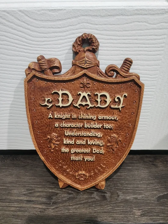 VTG Dad Crest Plaque Wall Hanging Sign