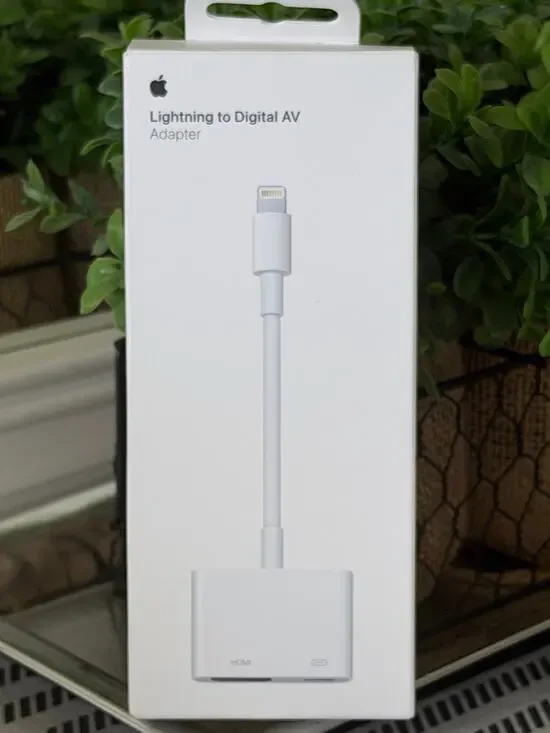 Apple Lightning to Digital AV Adapter HDMI A1438 MD098AM/A NIB Genuine