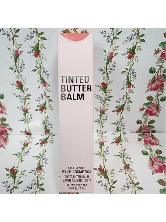 Kylie Cosmetics Tinted Butter Balm in Pink #kylie #lipbalm