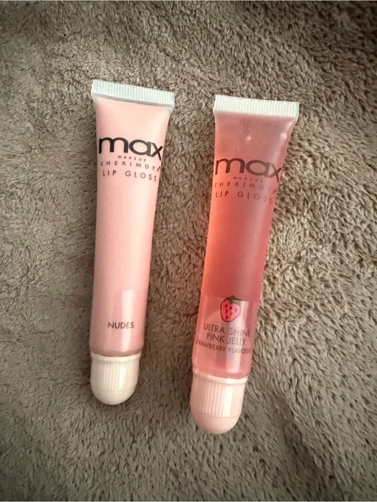 Ma. Cherimoy Lip Gloss - Pink jelly gloss & Nude