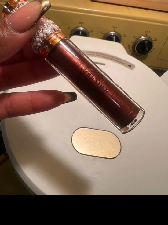 GoddlyHer Metallic Copper Lip Gloss - Shimmer Copper Shine