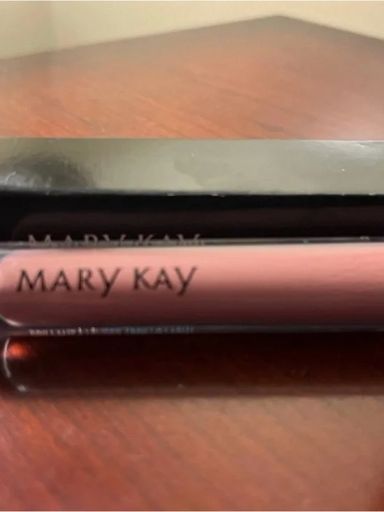 🌟🔥💛💕MARY KAY NUDE BLUSH UNLIMITED LIPGLOSS