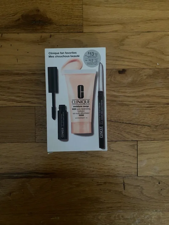 Clinique Mascara & Eyeliner Trio with Pink Clinique Moisture Surge Tube