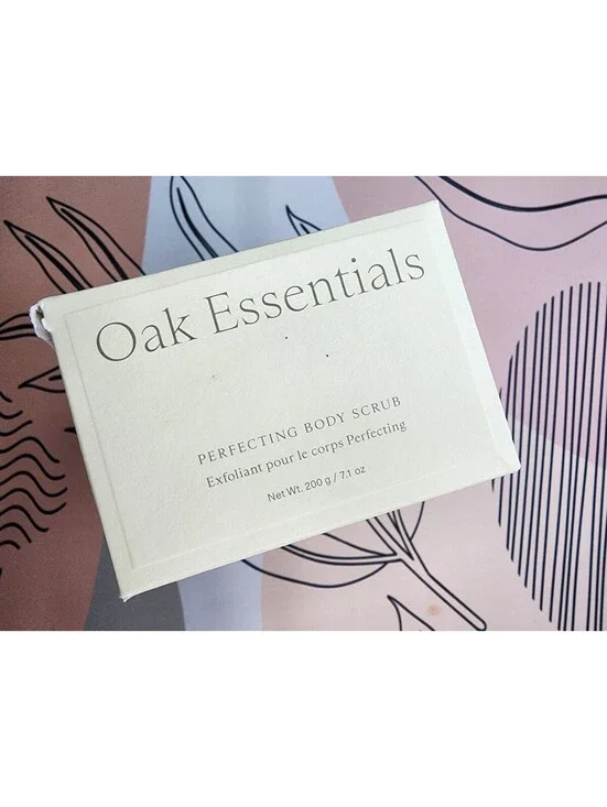 Oak Essentials Perfecting Body Scrub Exfoliating 200g / 7.1 Oz
