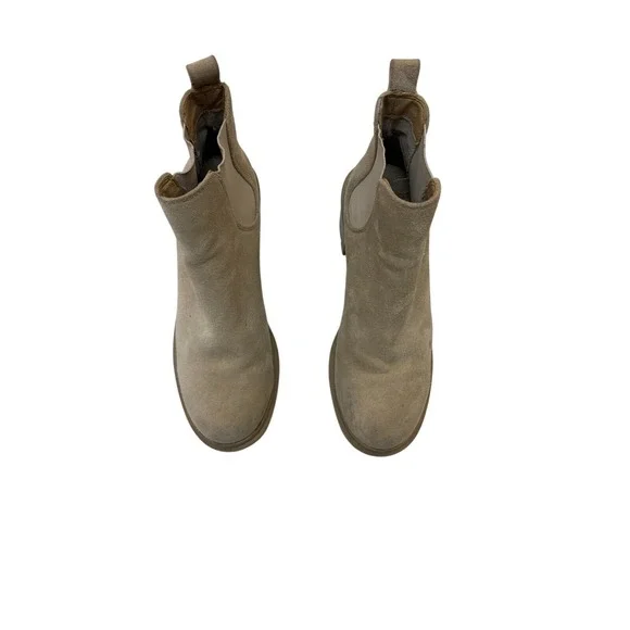 Steve Madden Boots Women's size 9M Tan Suede‎ Lug Sole Sand