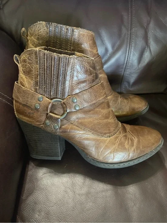 Women’s Born Sasha Brown Leather Ankle boots