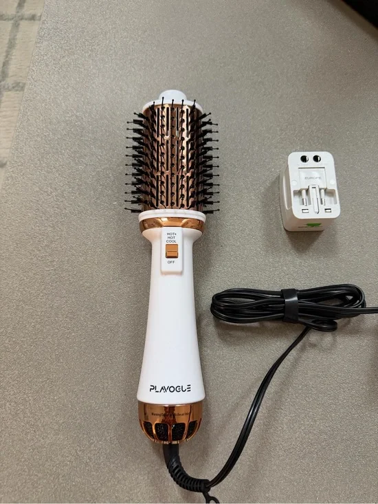 Brand New Plavogue Dual Voltage Blow Dryer Brush for use in USA&European Travel