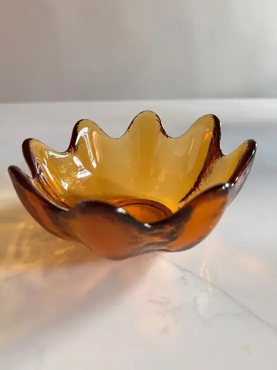 Vintage Mid Century Blenko Amber Art Glass 8 Petal Lotus Bowl 6143S Husted
