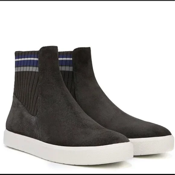 NWT Vince Coleman high top sneakers