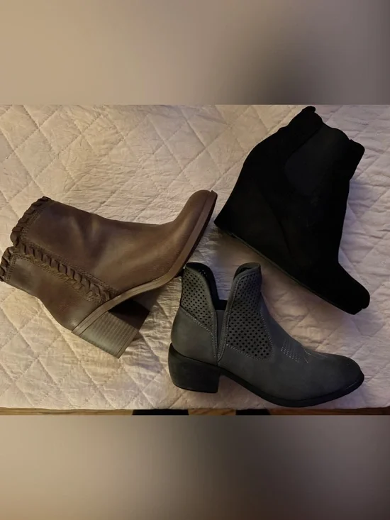Set of 3 Women’s boots various styles