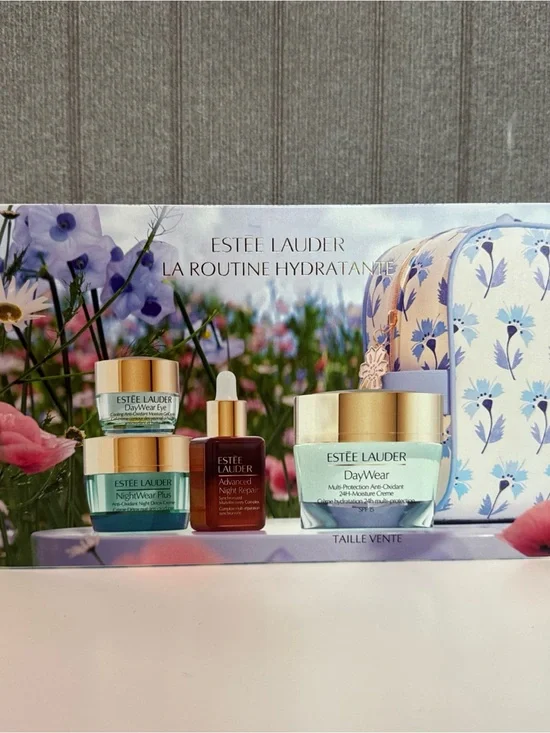 Estee Lauder DayWear Hydration 5pc Set — Full-size DayWear Moisturizer Spf 15