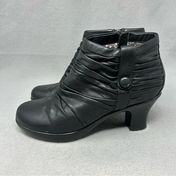 Dansko Buffy Ankle Boots Women's 38/7.5-8 Black Leather Victorian Ruched Heel