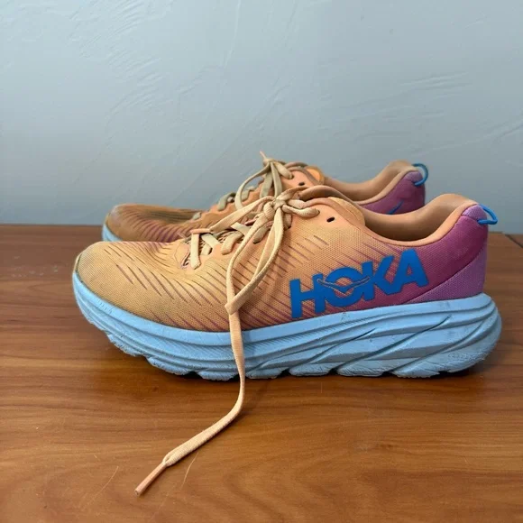 Hoka Women’s Rincon 3 Running Workout Athletic Shoes 7.5B Orange Pink‎ Blue