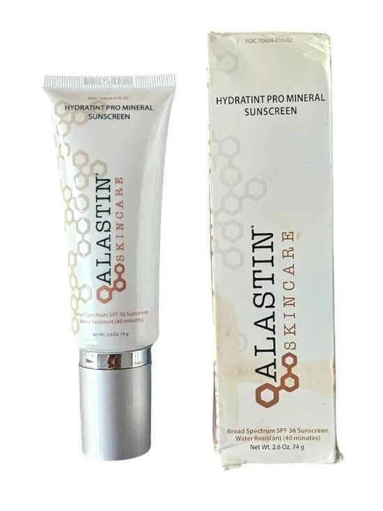 Alastin HydraTint Pro Mineral Sunscreen SPF 36 2.6oz EXP 7/25 NEW Box Damage