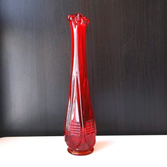 Vintage Red UV Reactive Art Glass Bud Vase Ruffled Rim MCM 9.25