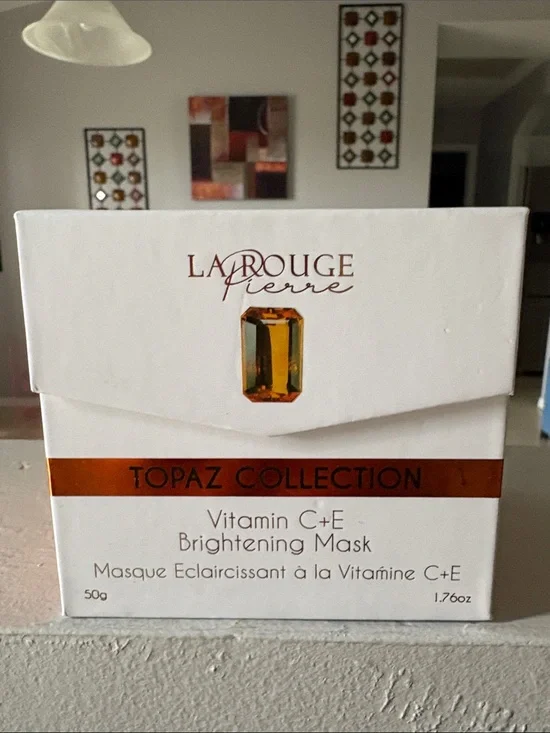 LA ROUGE PIERRE Topaz Collection Vitamin C+E Brightening Mask - White & Gold