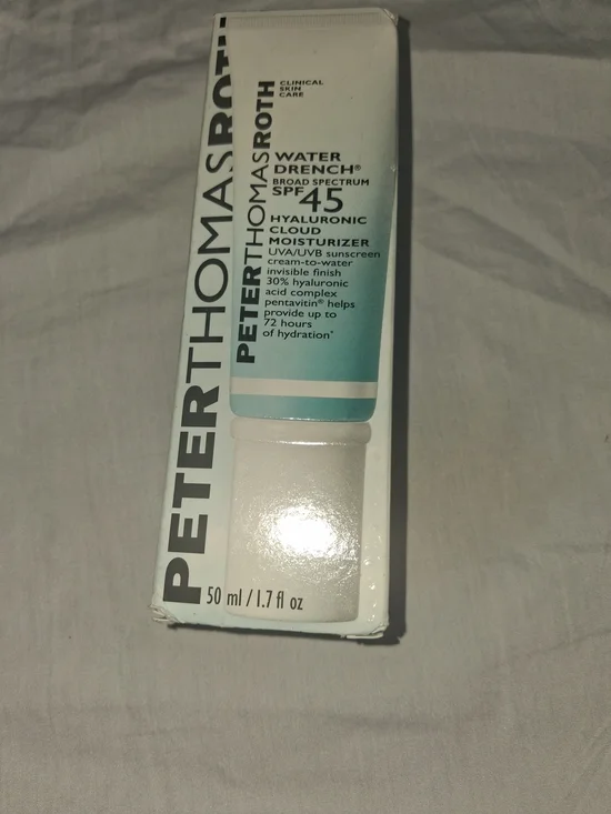 Peter Thomas Roth Water Drench Hyaluronic Cloud Moisturizer SPF 45