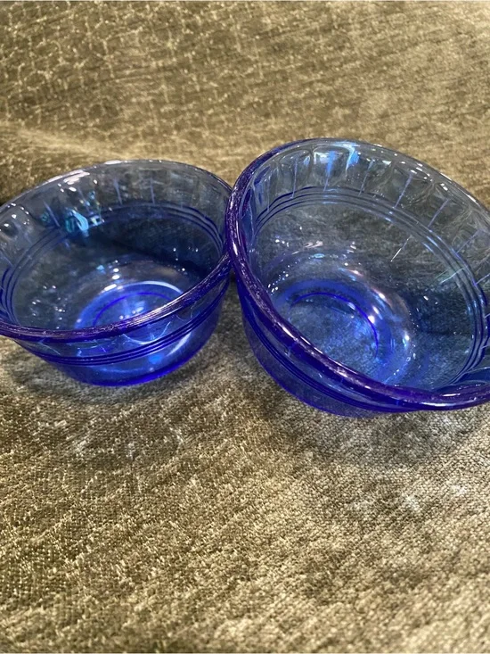 Cobalt Blue Custard Bowls (2) by PYREX