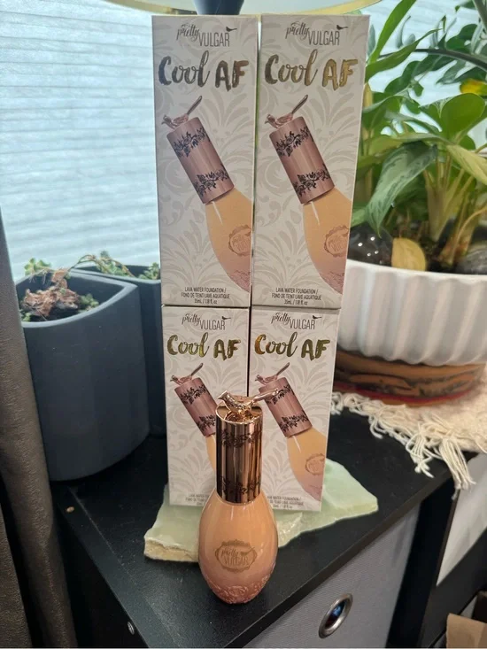 Lot 4 Pretty Vulgar Cool AF Lava Water Foundation 36 for show shade Full 1.18oz