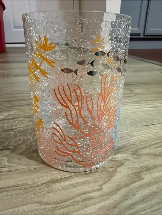 Retired Yankee Candle Clear Crackle Large Jar Holder in the 