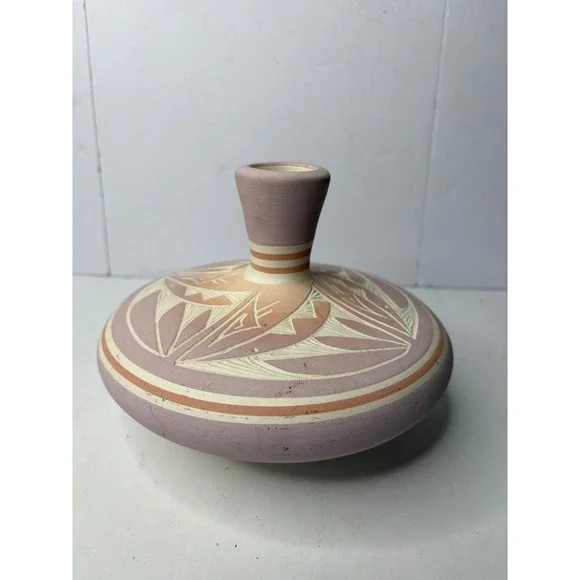R Thomas Navajo Pottery Etched Seed Vase Mauve Peach Geometric Southwestern 6.5