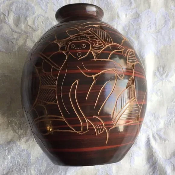 Handcrafted Costa Rican Vase 5 1/2” tall X 4 1/2
