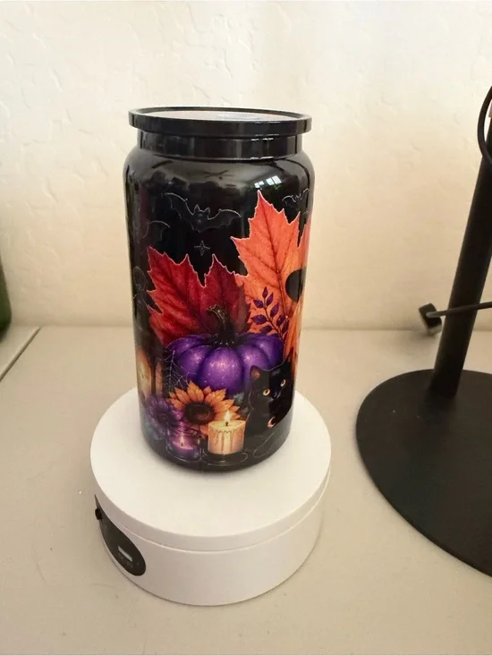 Autumn Harvest Decorative 16 oz stainless steel tumbler - Purple Pumpkin Design