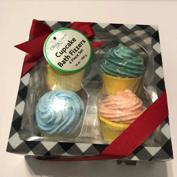 4 Cupcake Bath Fizzers gift set 14 OZ Olivia Grace