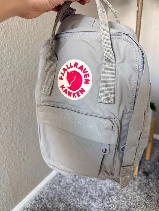 Fjällräven Kånken Mini Backpack Fog Gray 7L