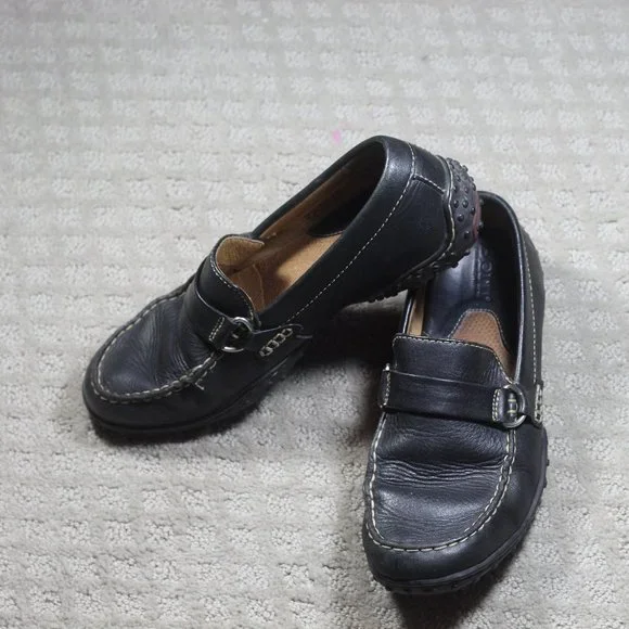Born Size 7.5 Black Leather Driving Loafers